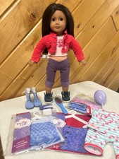 AMERICAN GIRL 18 INCH DOLL W LOTS OF ACCESSORIES CLEAN DOLL CUTE 