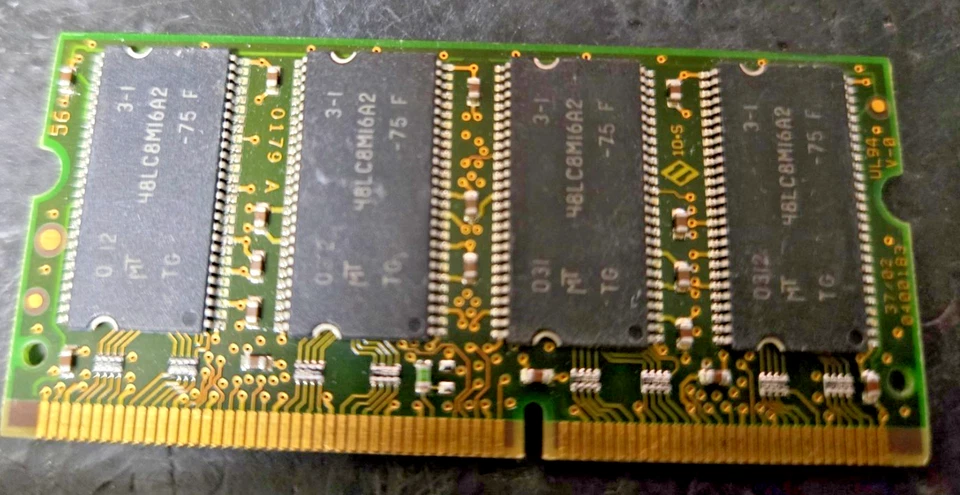 Micron 128MB DDR1-333 PC100 200-Pin Non-ECC SO-DIMM Single Rank 32x16 RAM Laptop - Image 2 of 2