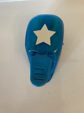 PAPER HOLE PUNCH STAR EK SUCCESS BRANDS PUNCH TOOL SCRAPBOOKING CRAFTS