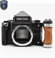 NEAR MINT PENTAX 67II Medium Format Camera Body w/ AE Finder Wood Grip JAPAN
