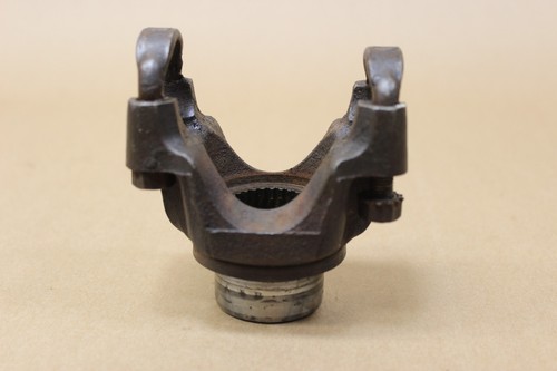 72-86 Jeep CJ Front Dana 30 Open Knuckle Yoke 1310 U-Joint 26 Spline U Bolt Type - Foto 5 di 9