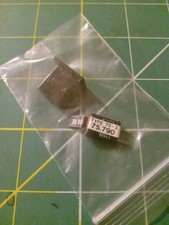 Futaba 75MHz AM TX CRYSTAL #80 W/ CRYSTAL COV...