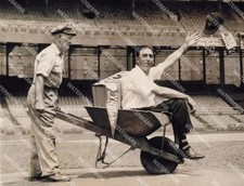 HB546 Sal Maglie Venduto Giganti - Indiani 8x10 11x14 16x20 Foto