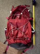 Osprey Hikelite 26L Backpack With Raincover Sangria Red EUC