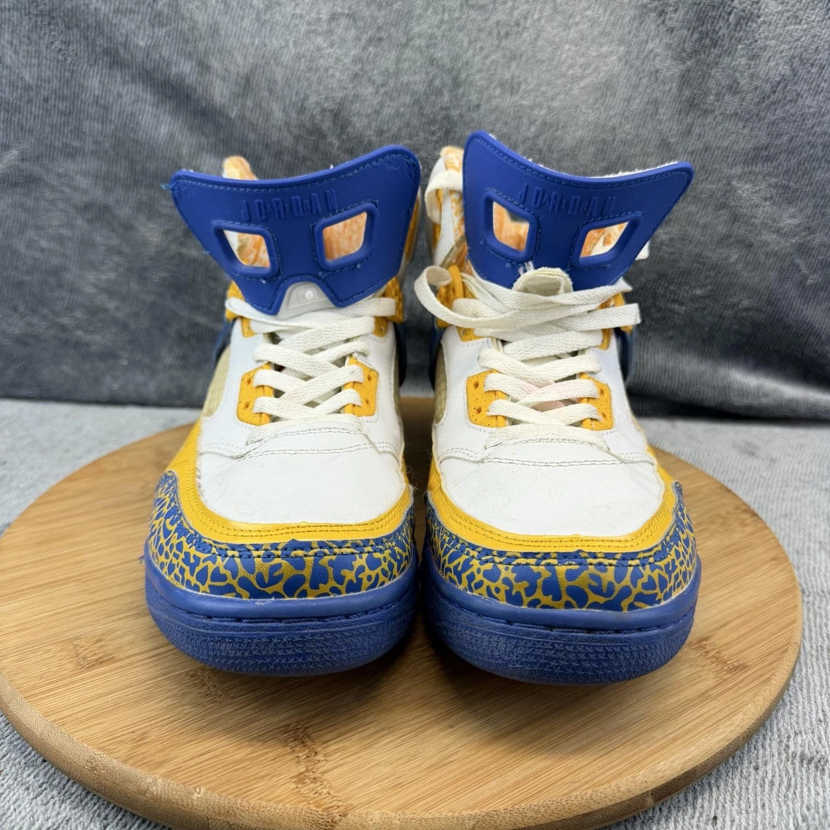 Jordan Spizike Schuhe Herren Größe 9,5 weiß blau gelb Basketball 315371-162