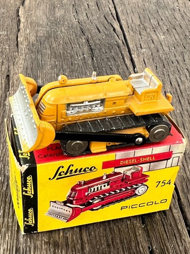 Vintage Schuco Piccolo Diecast Caterpillar Tractor With Box - Yellow 1:90 754 - Picture 2 of 7
