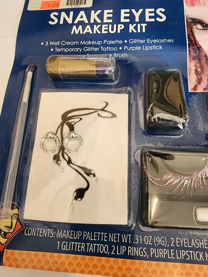 Kit de maquillaje Fun World ojos de serpiente para Rite Aid Foto 4 de 4