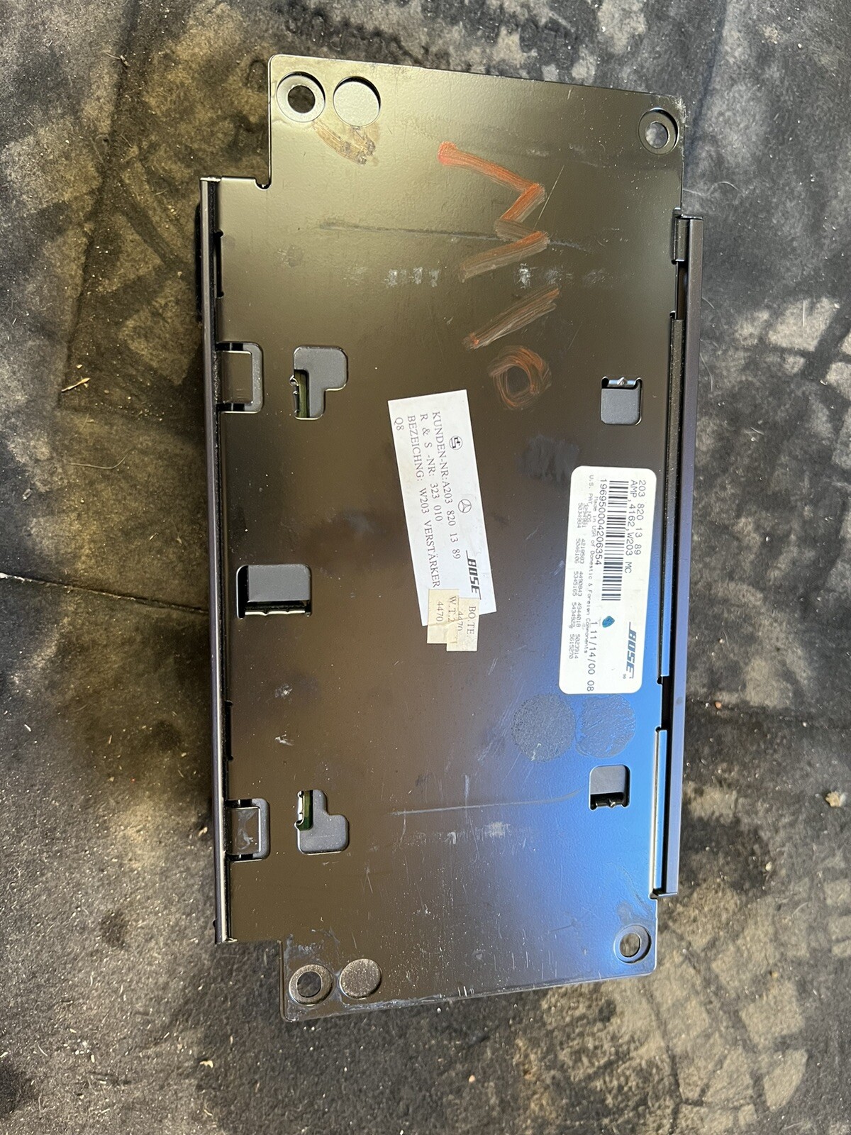MERCEDES BENZ OEM W203 Rear Trunk Bose Audio Amp Amplifier