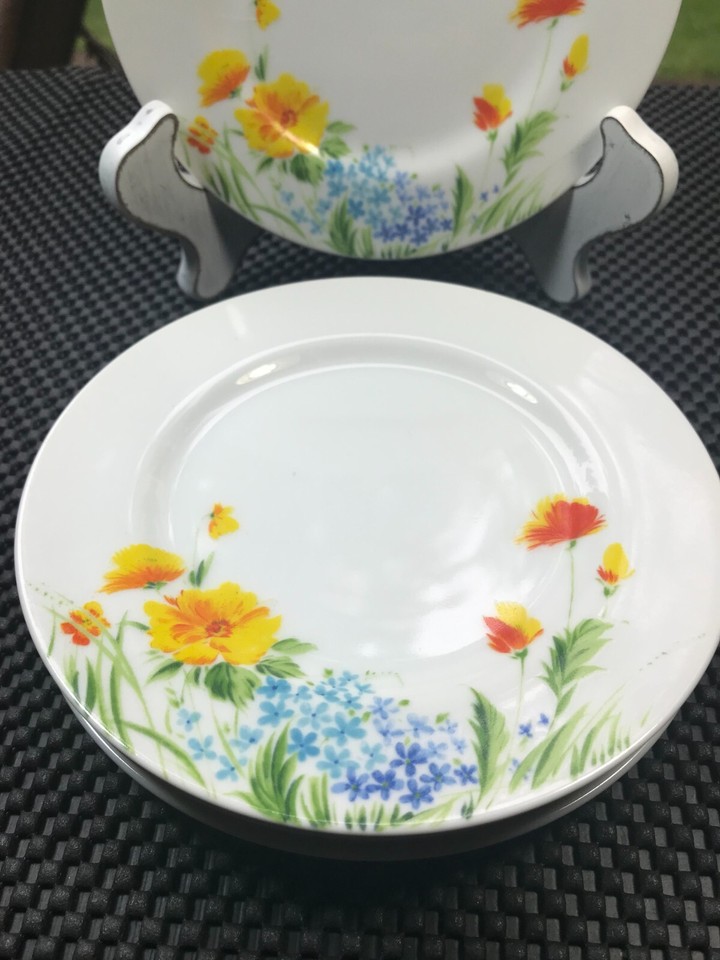 VTG "Just Spring" Bread and Butter/Dessert Plates Imperial China By W