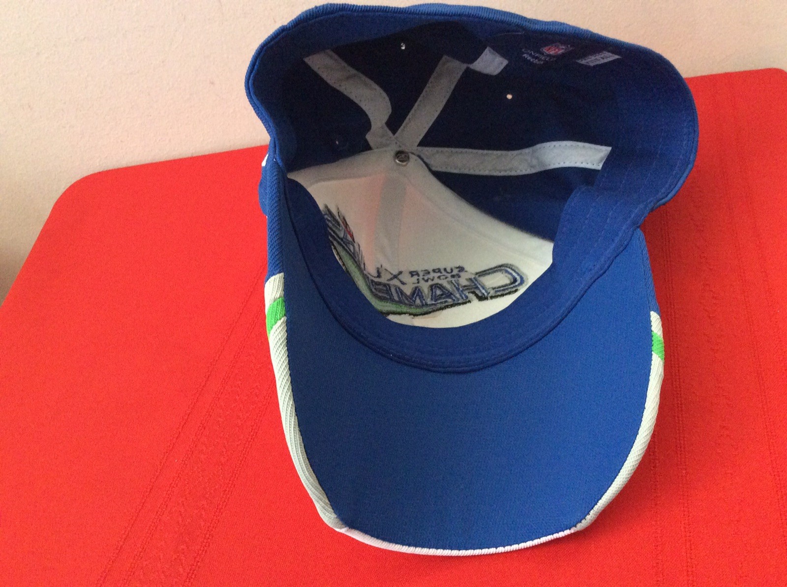 Foto 7 di 10