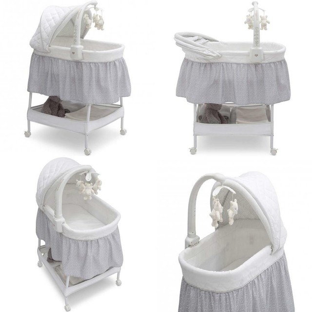 delta children gliding bassinet