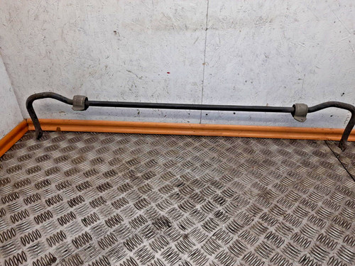 Mercedes-B-Klasse W246 B 180 CDI Stabilisator Drehstab  Hinterachse A2463202011