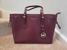 NWOT Michael Kors Voyager Medium Tote Bag  Burgundy Merlot