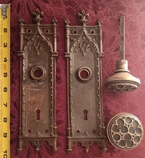 1905 VICTORIAN CORBIN AMIENS GOTHIC DOOR LOCK CAST BRONZE SET W MORTISE LOCK