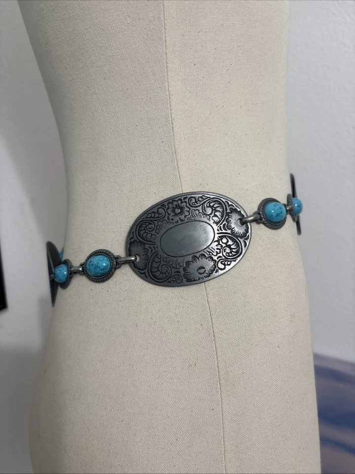 Cinto de corrente cabochão 32-39" Nine West pesado largo envelhecido prata-T falso turquesa - Imagem 2 de 4