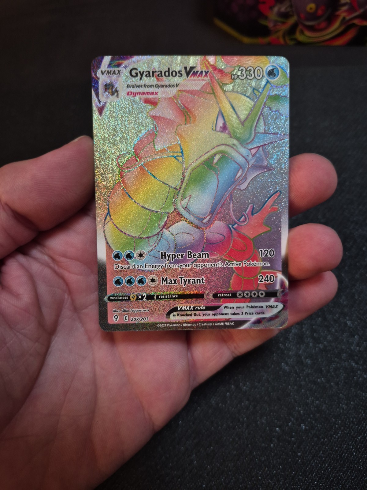 Gyarados VMAX - 207/203 - Pokemon Evolving Skies Sword & Shield Secret Rare NM