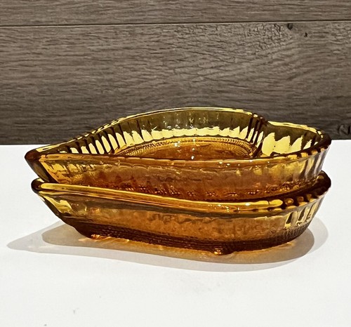 Vintage Indiana Glass Single Portion Heart Shaped Amber Glass Dipping Bowl Set/2 - Picture 5 of 5