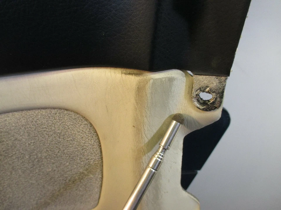 Lexus SC430 2002 3UZ-FE pasajero cuarto trasero derecho panel moldura (Tan-LA00) defecto Foto 4 de 4