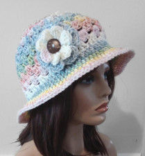 handmade crochet womans flower bucket hat brim rainbow mist USA new