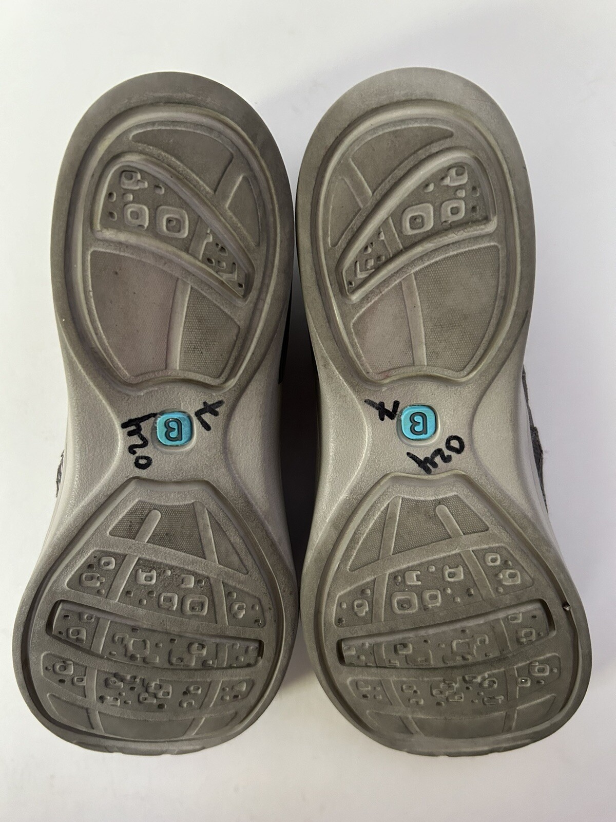 Bzees Flirty Cloud Technology Dark Grey Slip On W… - image 16