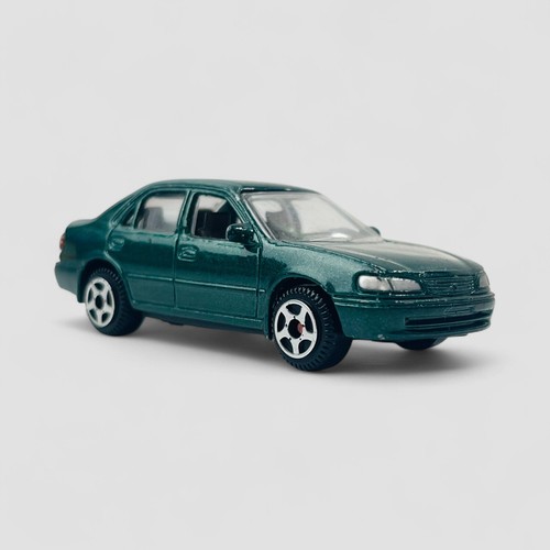 VHTF Toyota Corolla 1:64 Green Sedan Motormax 1995 E110 Diecast Loose - Picture 10 of 18