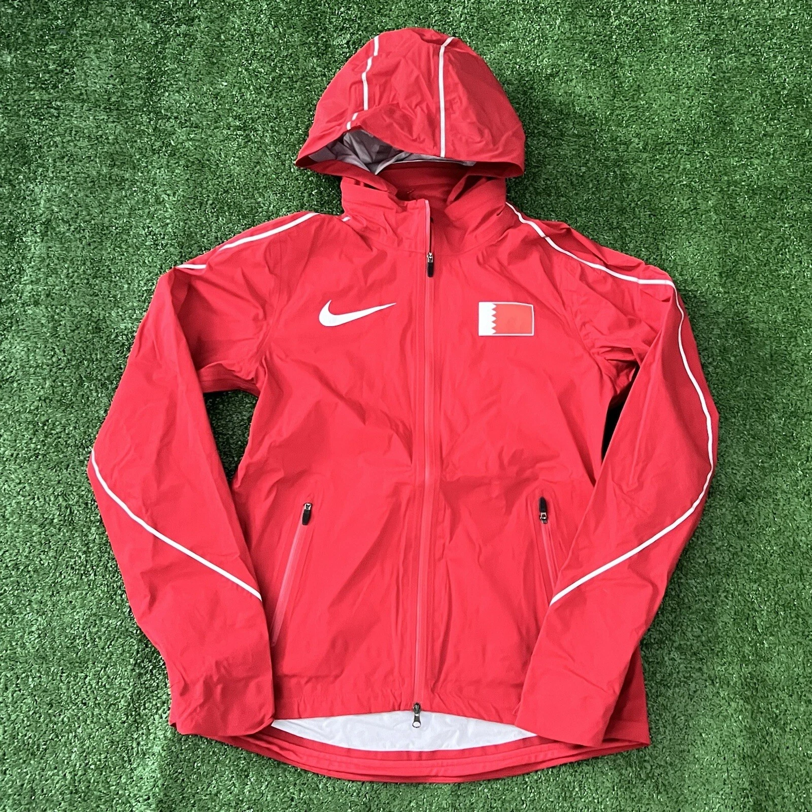 Nike Pro Elite Hypershield Storm Jacket BAHRAIN Women S Track & Field 801527-611