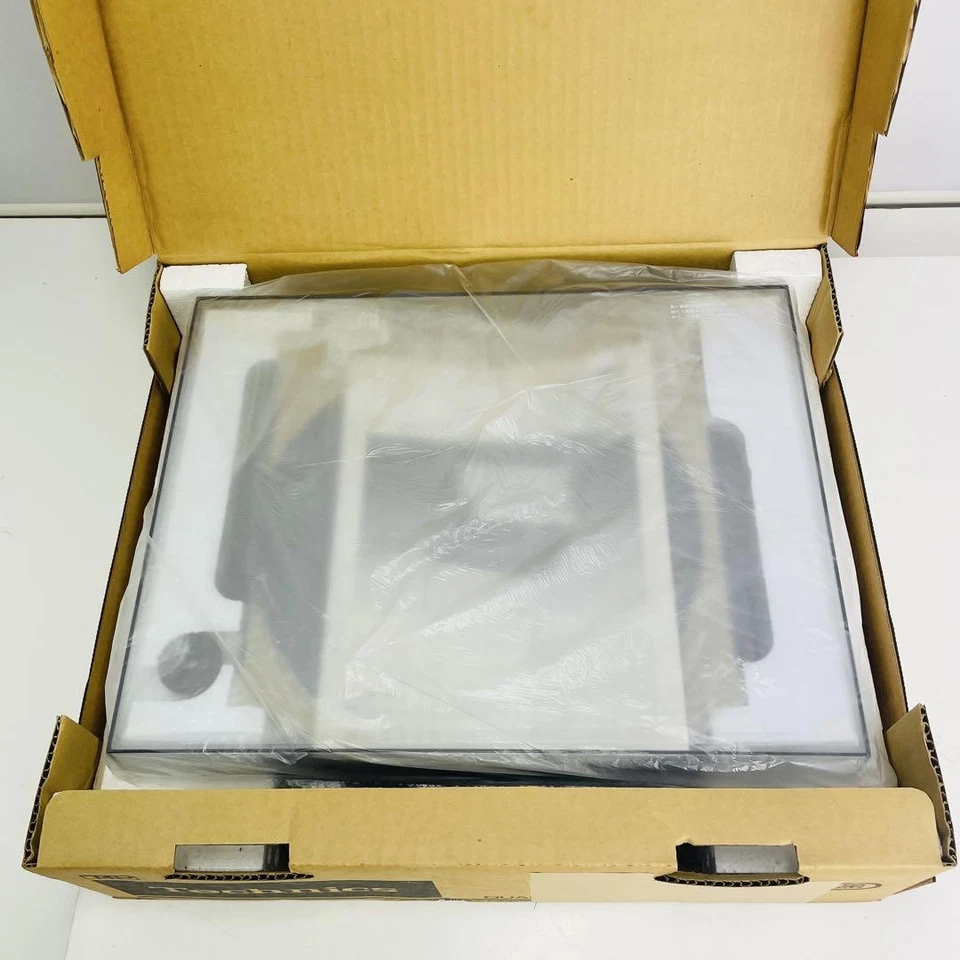 Technics SL-QD3 Quartz Direct Drive Turntable Fully Automatic T4P Black New JP - Image 3 of 4