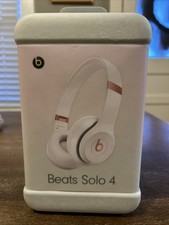 Beats by Dr. Dre Solo  Wireless On-Ear Headphones - Rose Gold