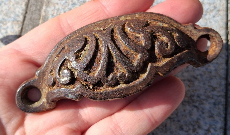 Ancienne poignée coquille coquillage de porte meubles en métal, L=9.6 cm N°110C - Photo 2/4