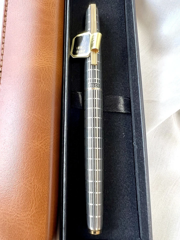 RARO 1978 PILOTO Pluma Estilográfica Vintage Oro 18K Nuevo en Caja-Patrón a Cuadros Finos H278 Foto 4 de 4