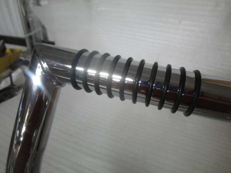 86-99 Harley Davidson FL Softail Lindby Custom Front Linbar Highway Engine Guard Foto 4 de 4