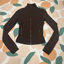 Lululemon Define Cropped Jacket Women  s 2 Sequoia Nulu Stretch Athleisure Yoga