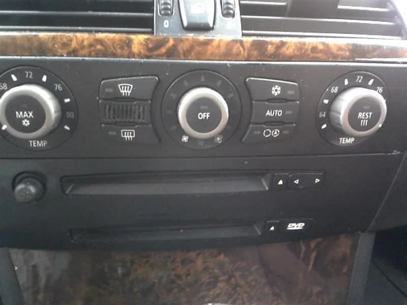 Chasis ECM Control de memoria Opción de asiento básico para 04 BMW 525i 94535 Foto 4 de 4