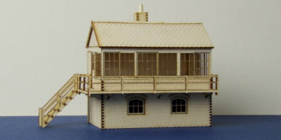 LCUT Creative B 00-05 Stellwerk Medium mit L & R Treppen Optionen Holz Kit OO