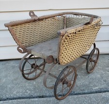 Antiker Korb Kinderwagen Kinderwagen Baby Puppenbuggy Kinderwagen alt primitiv rustikal Deko
