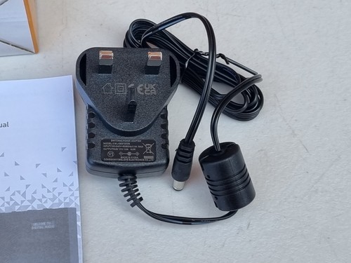 Joblot of 4 Bush Portable DAB / FM Radio, Black. Lot of 4 Bush BD-1709 Portable - Picture 22 of 24