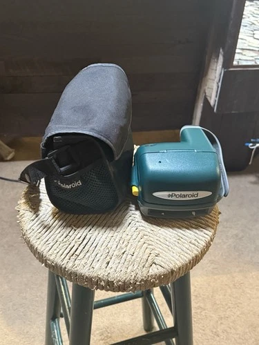polaroid camera