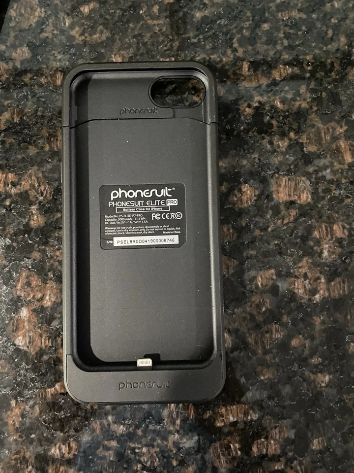 iPhone 7 Battery Charger Case - Image 2 of 2
