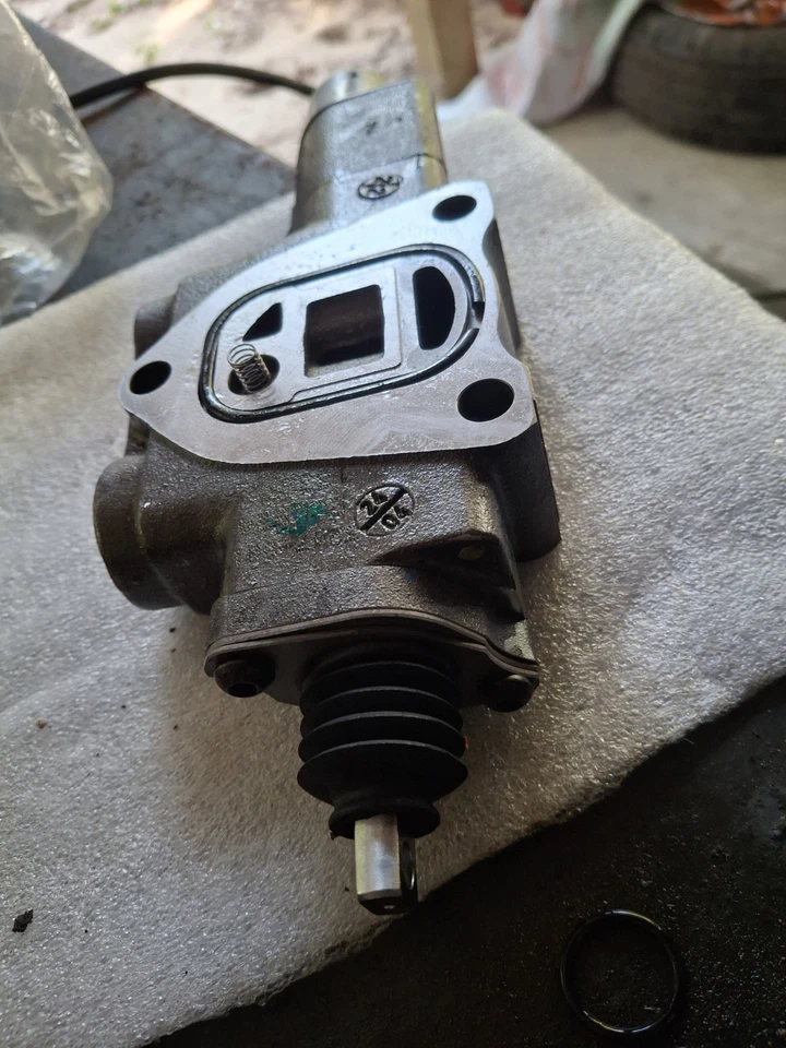 SJ33026 JOHN DEERE OEM BRAND NEW  SCV VALVE. - Image 3 of 4