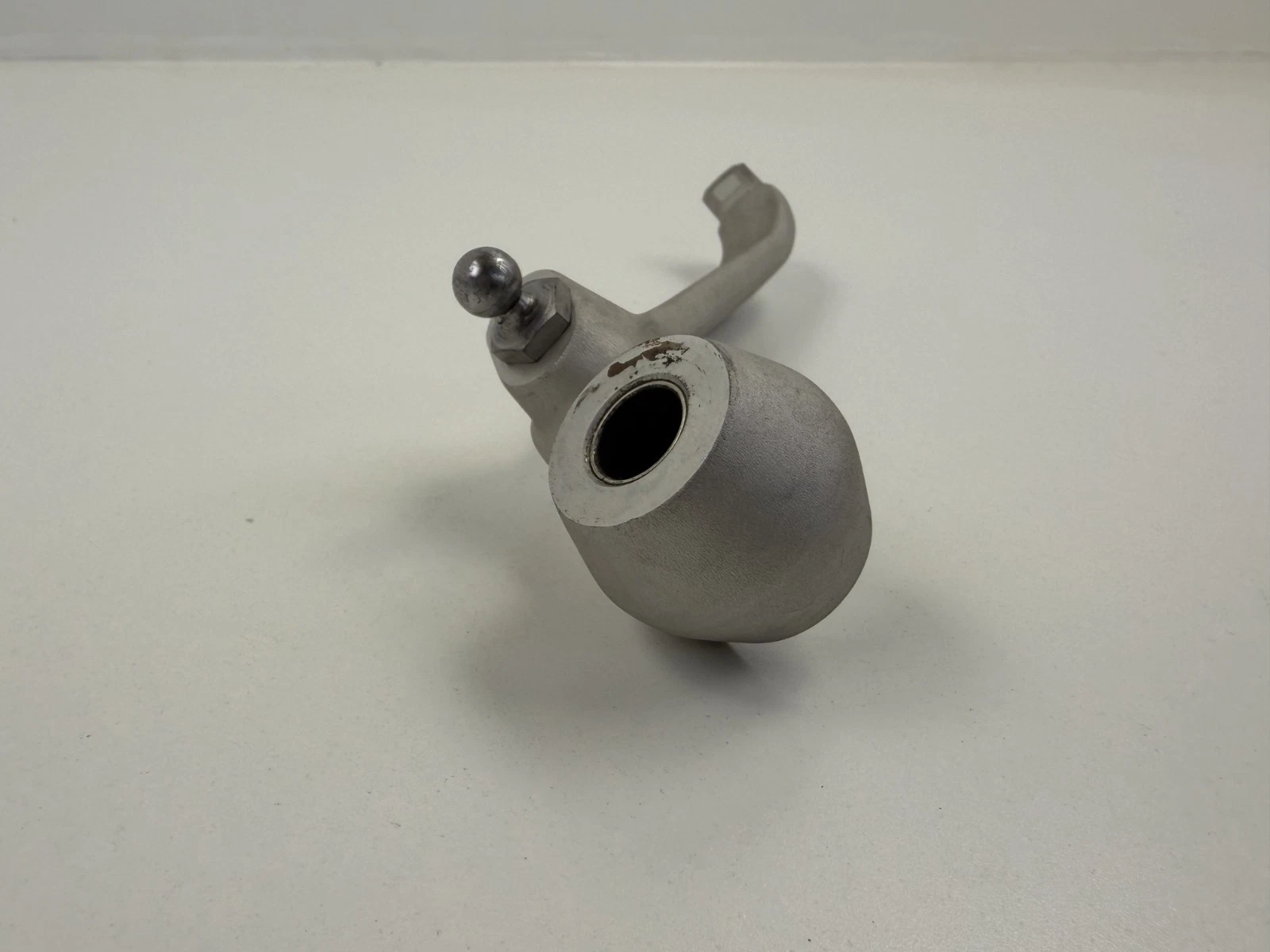 T2083203 | Triumph | Gear Change Pedal Assembly