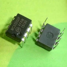 50 PCS MC33202P DIP-8 MC33202 33202 Rail-to-Rail Operational Amplifiers
