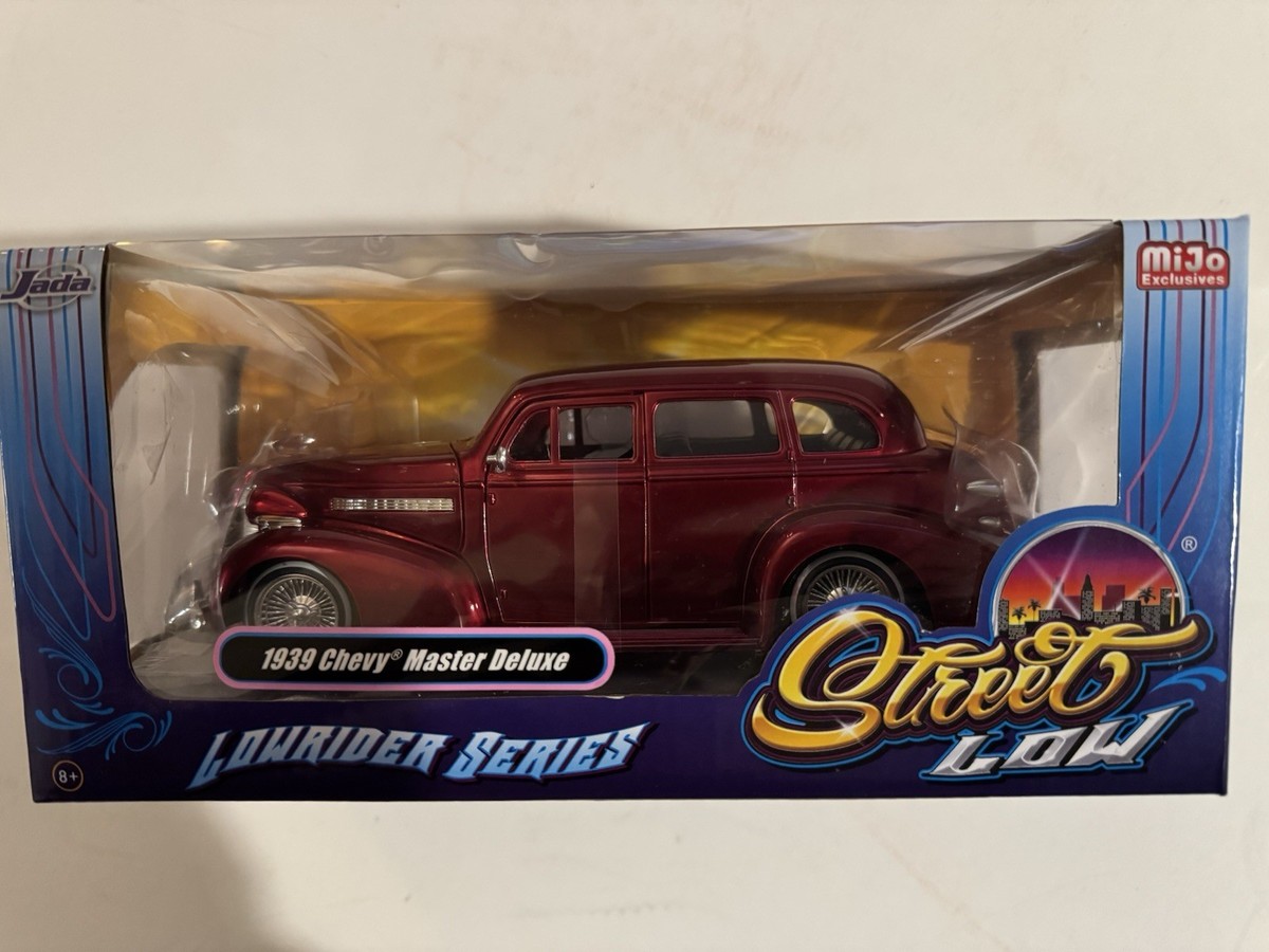 Jada Street Low 1939 Chevy Master Deluxe 1:24 Red - Lowrider