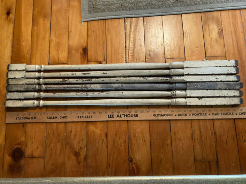 6 Mid 1800's Era 1 1/8" x 39 1/4" Chippy Paint Baluster Spindles, Free S/H - Picture 1 of 11
