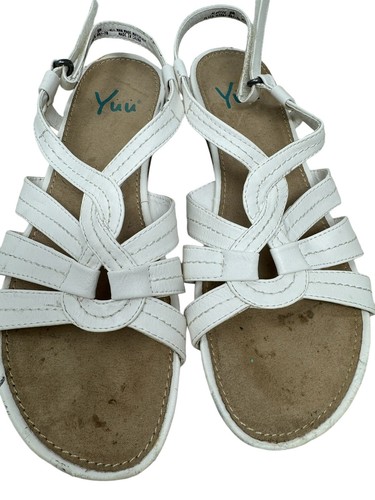 Yuu Womens Flat White Faux Leather Strappy Open Toe Sandal Shoes Buckle 9m - Picture 4 of 6