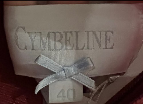 Vendo abito da sposa Cymbeline nuovo con etichetta, mai indossato. Taglia 40 - Foto 4 di 5