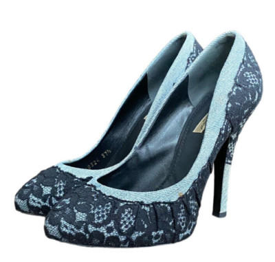 DOLCE & GABBANA Black/Light Blue Lace and Denim Hidden Platform Pumps, Size 37.5