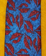 1980s L'UOMO KISSES VINTAGE MENS SILK DRESS TIE POP AVANT GARDE NEW WAVE  56"