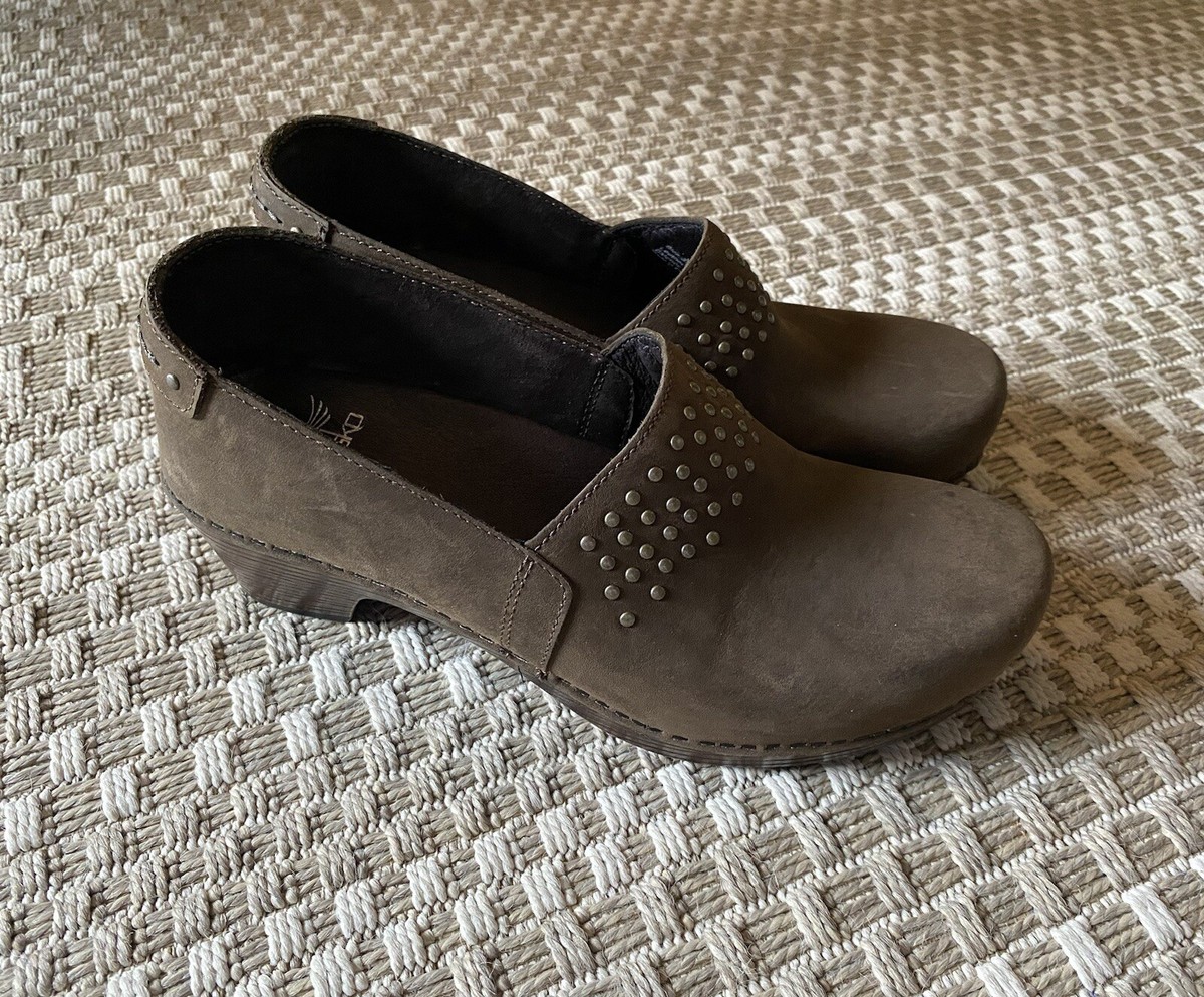 DANSKO Mavis Studded Brown Nubuck Leather Clogs Slip-on