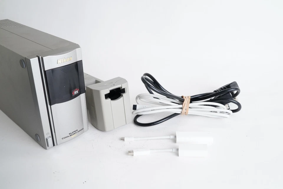 Nikon Super Coolscan 4000 ED 35mm + Cables + Serviced and Converted to Full Roll - Image 4 of 4