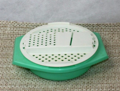 VTG TUPPERWARE JADEITE WHITE CHEESE GRATER SLICER w/STORAGE BOWL #786/787 NO LID